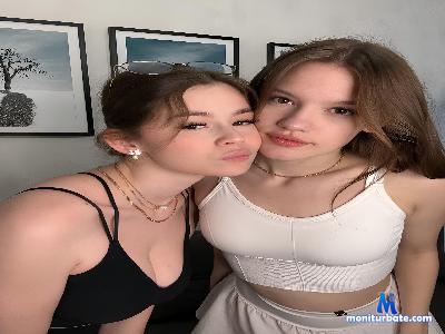 SynnoveDenner cam4 bicurious performer from French Republic squirt masturbation bigass pee spanking feet lesbian 