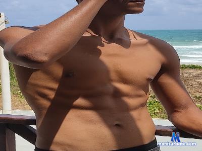 morenodomorr1 cam4 bisexual performer from Federative Republic of Brazil  