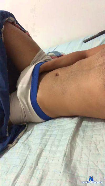 novinho2181 cam4 straight performer from Federative Republic of Brazil  