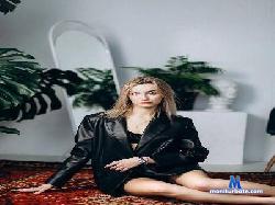 Shirley_Olsen cam4 live cam performer profile