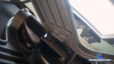 ptiteabeill3 cam4 bisexual performer from French Republic  