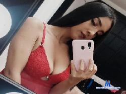 yeraldinenasty cam4 live cam performer profile
