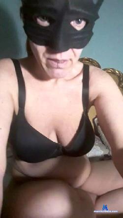 Cupis cam4 live cam performer profile