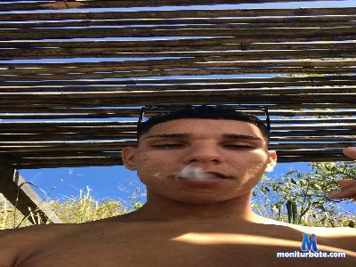 olivermartinez cam4 bisexual performer from Federative Republic of Brazil  