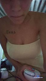 _sapequinha cam4 livecam show performer room profile
