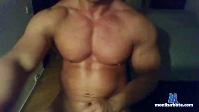 redpassion92 cam4 bisexual performer from Republic of Italy  