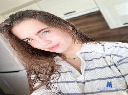 MariamHarvison cam4 live cam performer profile