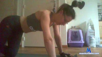 pr1cesseleia cam4 straight performer from French Republic domi squirt rollthedice 