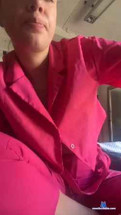 LadyMaiki cam4 live cam performer profile