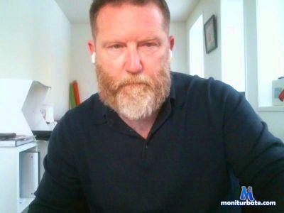 midwestman48 cam4 bisexual performer from United States of America  