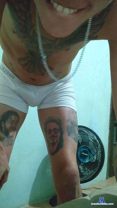 jonatan000 cam4 bisexual performer from Federative Republic of Brazil  