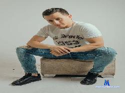 _AndrewFalcon1 cam4 live cam performer profile