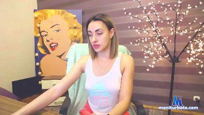 stefany_devora1 cam4 gay performer from United States of America  