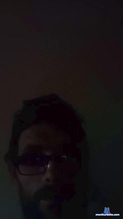 hotnhorny5 cam4 bisexual performer from United States of America  