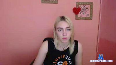 Morena_sexy69 cam4 bisexual performer from Republic of Colombia  