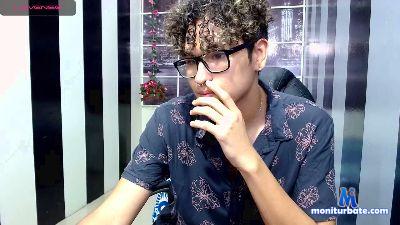 HacherHuge cam4 gay performer from United States of America hairy daddy bbc young bigcock rollthedice french 