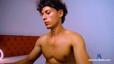 chris_fit cam4 straight performer from Republic of Colombia bigcock fitness latino heterosexual new 