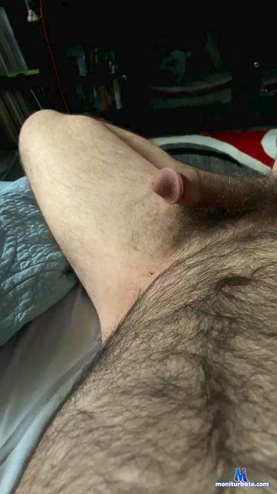 ouni12 cam4 gay performer from United States of America  