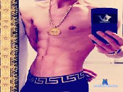 VERSACE_BISEXXL cam4 live cam performer profile