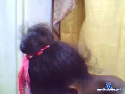 Pounie_aurie cam4 bicurious performer from Republic of Madagascar  