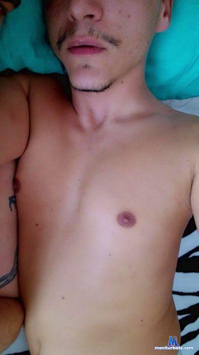 Hotboys1soul cam4 bisexual performer from Republic of Italy coppia couple feet armpit amateur 