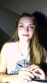 LunaWalts cam4 livecam show performer room profile