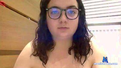 Lunaray_ cam4 straight performer from United Kingdom of Great Britain & Northern Ireland Lunaray_ 