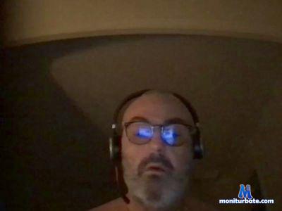 dongkelly cam4 straight performer from United States of America  