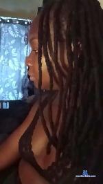 Hyenne92 cam4 livecam show performer room profile
