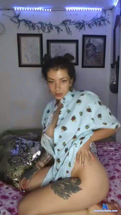 im_emily cam4 bisexual performer from Republic of Italy c4exclusive squirt ass anal smallboobs bigass cum latina 