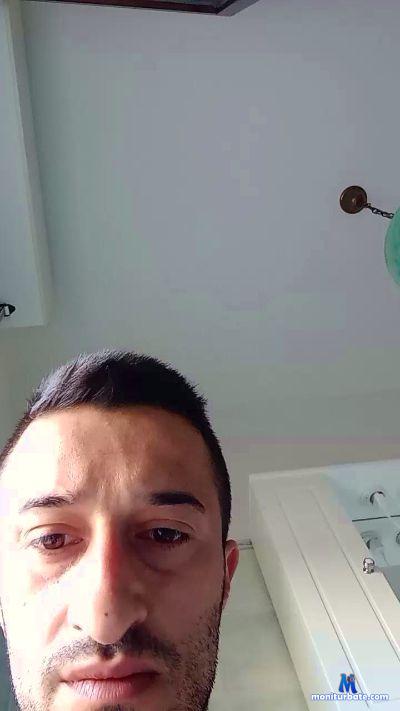 roby83hot cam4 straight performer from Republic of Italy  