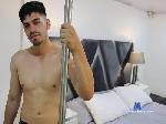 richart_brown cam4 livecam show performer room profile