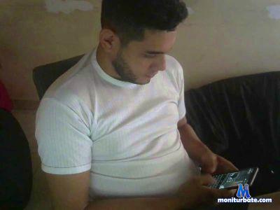 heiner22 cam4 bisexual performer from Republic of Colombia  