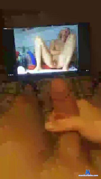 ItzIrish90 cam4 gay performer from United Kingdom of Great Britain & Northern Ireland  