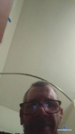 beeboy3 cam4 live cam performer profile