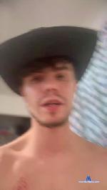 Benzolbub cam4 livecam show performer room profile