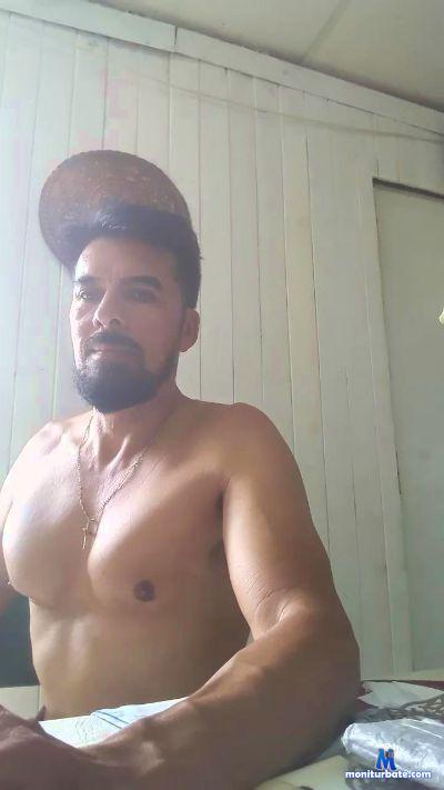 tomfun5 cam4 straight performer from Federal Republic of Germany  
