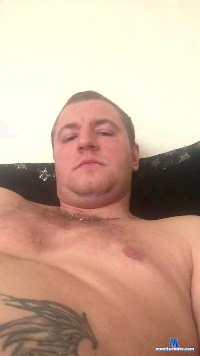 alonsoo_xxx cam4 straight performer from United Kingdom of Great Britain & Northern Ireland Public 