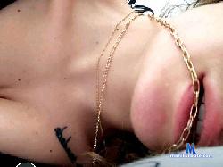 redthemistress cam4 live cam performer profile