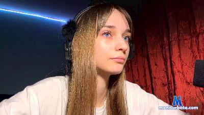 YelenaSoden cam4 bicurious performer from United States of America pawg gamer feet smoke C2C armpits amateur 