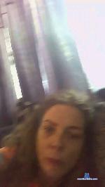 Dan_ria cam4 livecam show performer room profile
