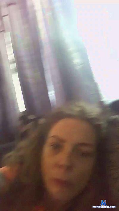 Dan_ria cam4 bicurious performer from United Kingdom of Great Britain & Northern Ireland  