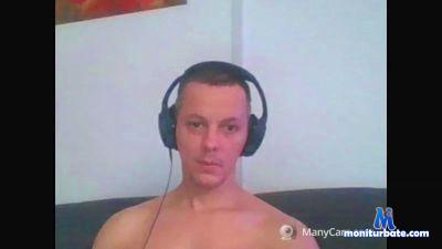 kevin271 cam4 straight performer from Republic of Italy  