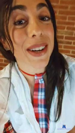 Meganfoxyar cam4 live cam performer profile