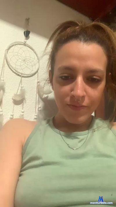 Babyviic cam4 straight performer from Kingdom of Spain  