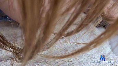 Sweetpussy22 cam4 bicurious performer from Republic of Austria wet pussy 
