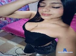 laura_saenz1_ cam4 live cam performer profile