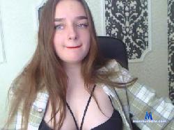 GloriaCastro cam4 live cam performer profile