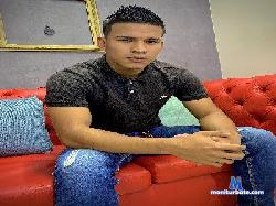 Daniel_Montier cam4 live cam performer profile