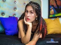 EmeraldGarrozth cam4 live cam performer profile